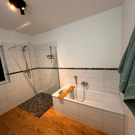 Traumhafter Ausblick, Modern Mit Komfort Und Stil Apartment *