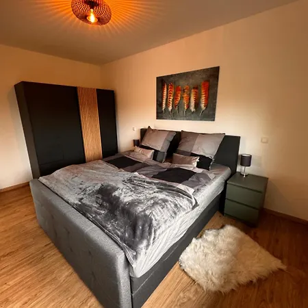 Traumhafter Ausblick, Modern Mit Komfort Und Stil Apartment