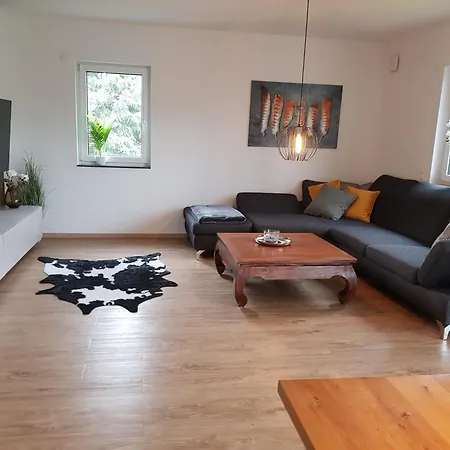 Traumhafter Ausblick, Modern Mit Komfort Und Stil *