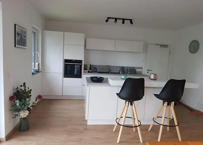 דירה Traumhafter Ausblick, Modern Mit Komfort Und Stil *